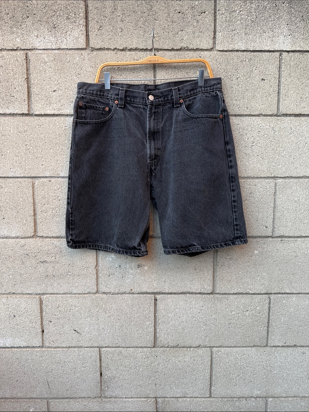 Vintage Black Denim Shorts - Classic Casual Fit